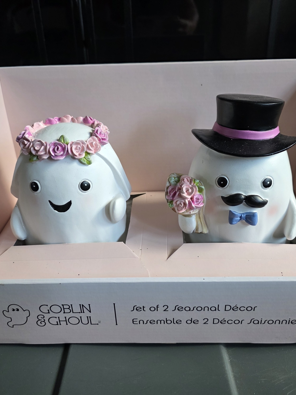 Goblin & Ghoul White Ghost Bride and Groom Holiday Décor Set with Pink Accents